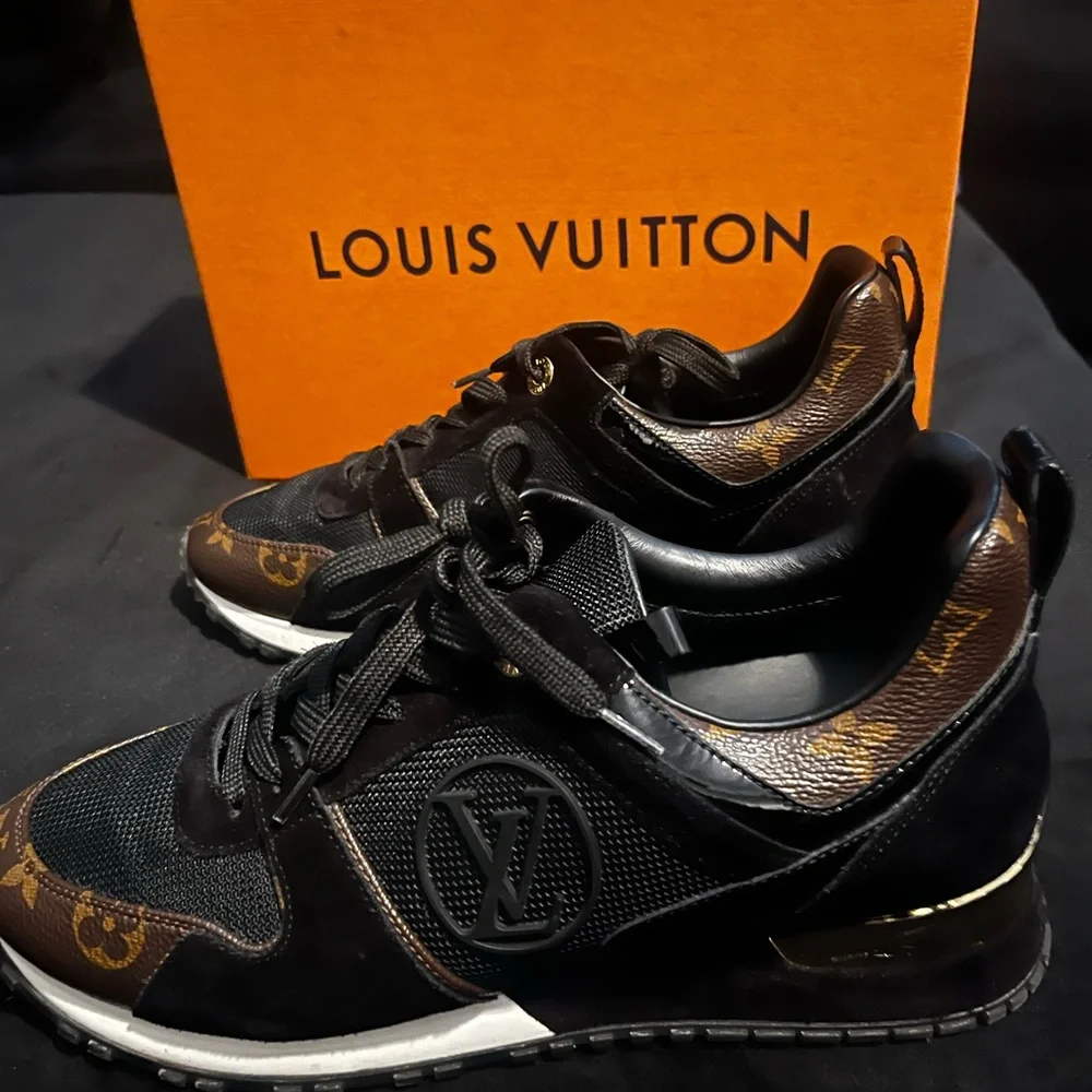 Louis Vuitton Black and Brown Monogram Sneakers - Picture 1 of 8